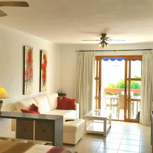  Apartment Lovely Cristianos Heated Pool